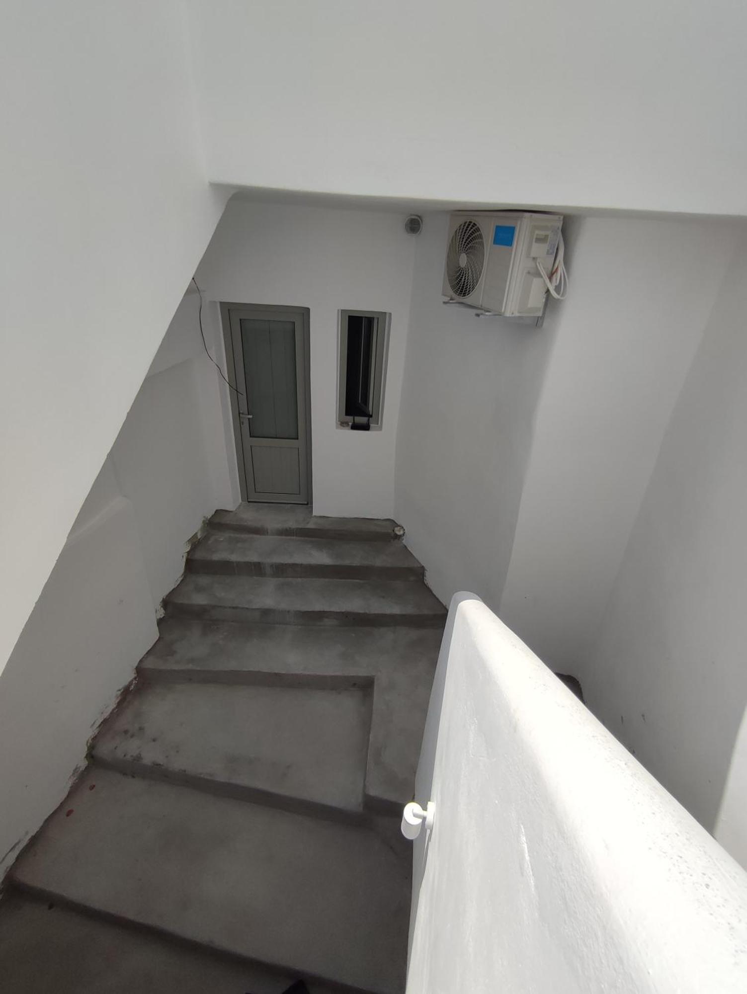 Central Santorini Serenity Rooms Fira  Exterior foto
